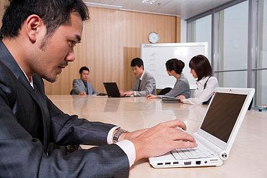 《方块方舟》夏日运动会活动开启报名，DLC、限定时装、黄金龙皮肤等你赢